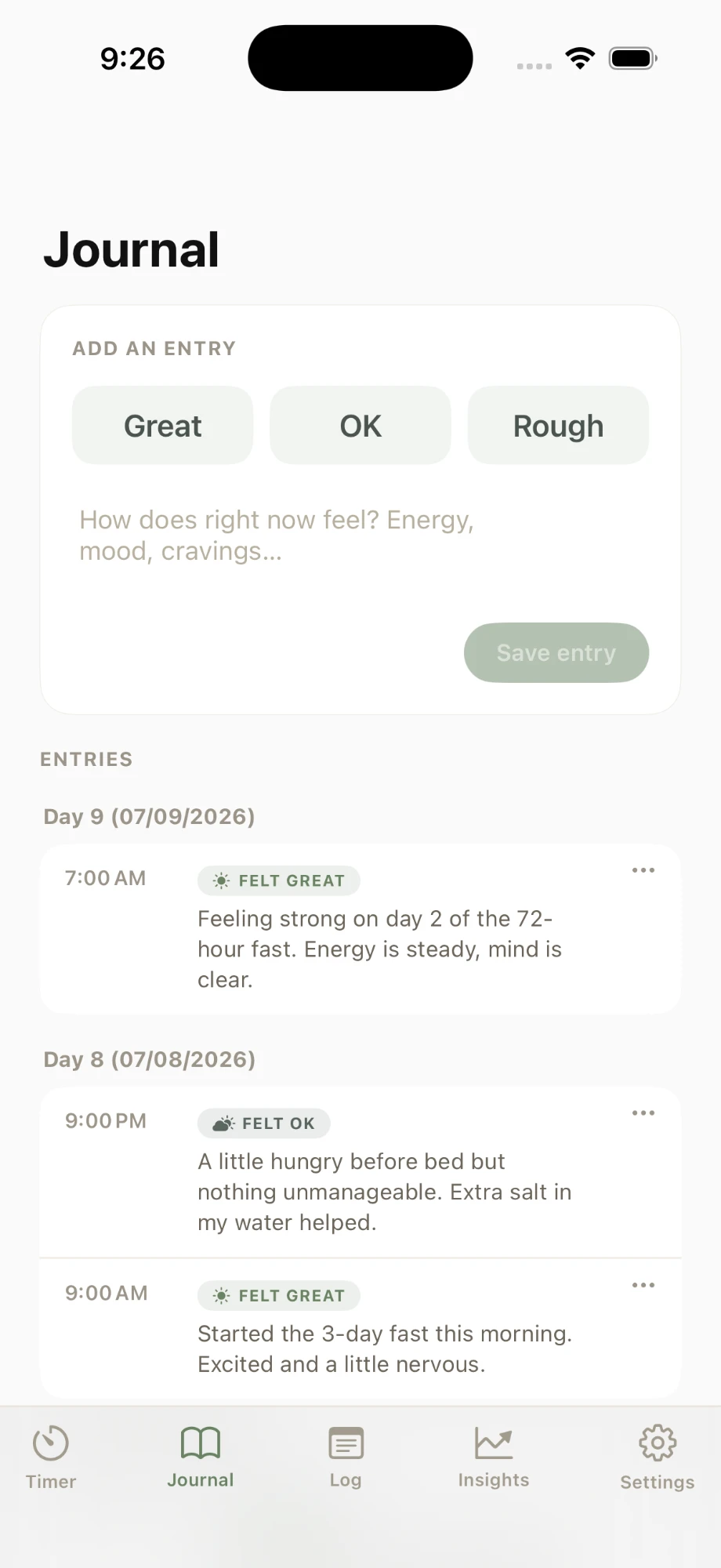 Ayuno Journal screen showing a new entry form and a history of past entries with mood tags and notes.